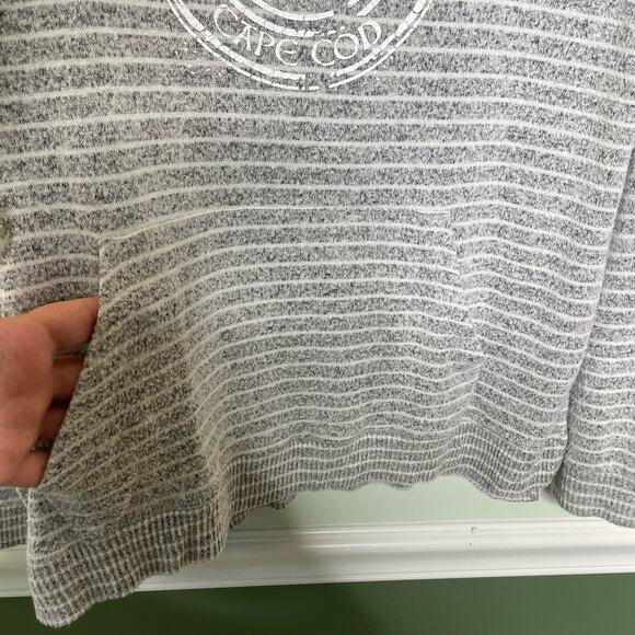 Liquid Energy Cape Cod MA  Hoodie Sweatshirt Striped Pullover Gray L‎ Beach - Picture 4 of 12